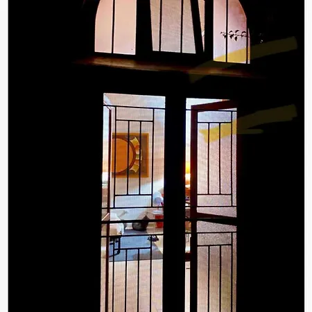 Private With Mountain View With Terrace In Medieval Village דירה