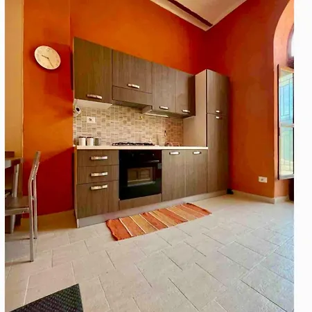 Private With Mountain View With Terrace In Medieval Village דירה אפריקלה