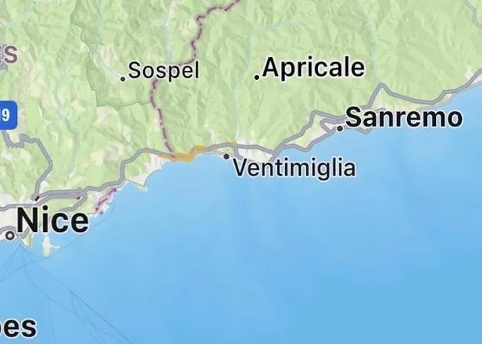 Private With Mountain View With Terrace In Medieval Village Appartement